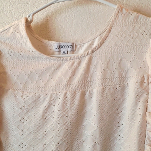 Luxology Cream Sleeveless Ruffled Knit Eyelet Top Size M - Picture 7 of 8
